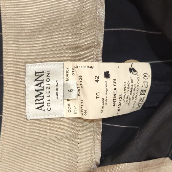 ARMANI women's black wide leg pinstripe pants, size 6 - Picture 4 of 8